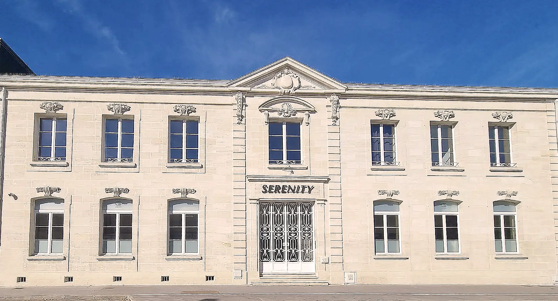 Façade — Groupe Serenity, 3 avenue du Maréchal Foch, Libourne